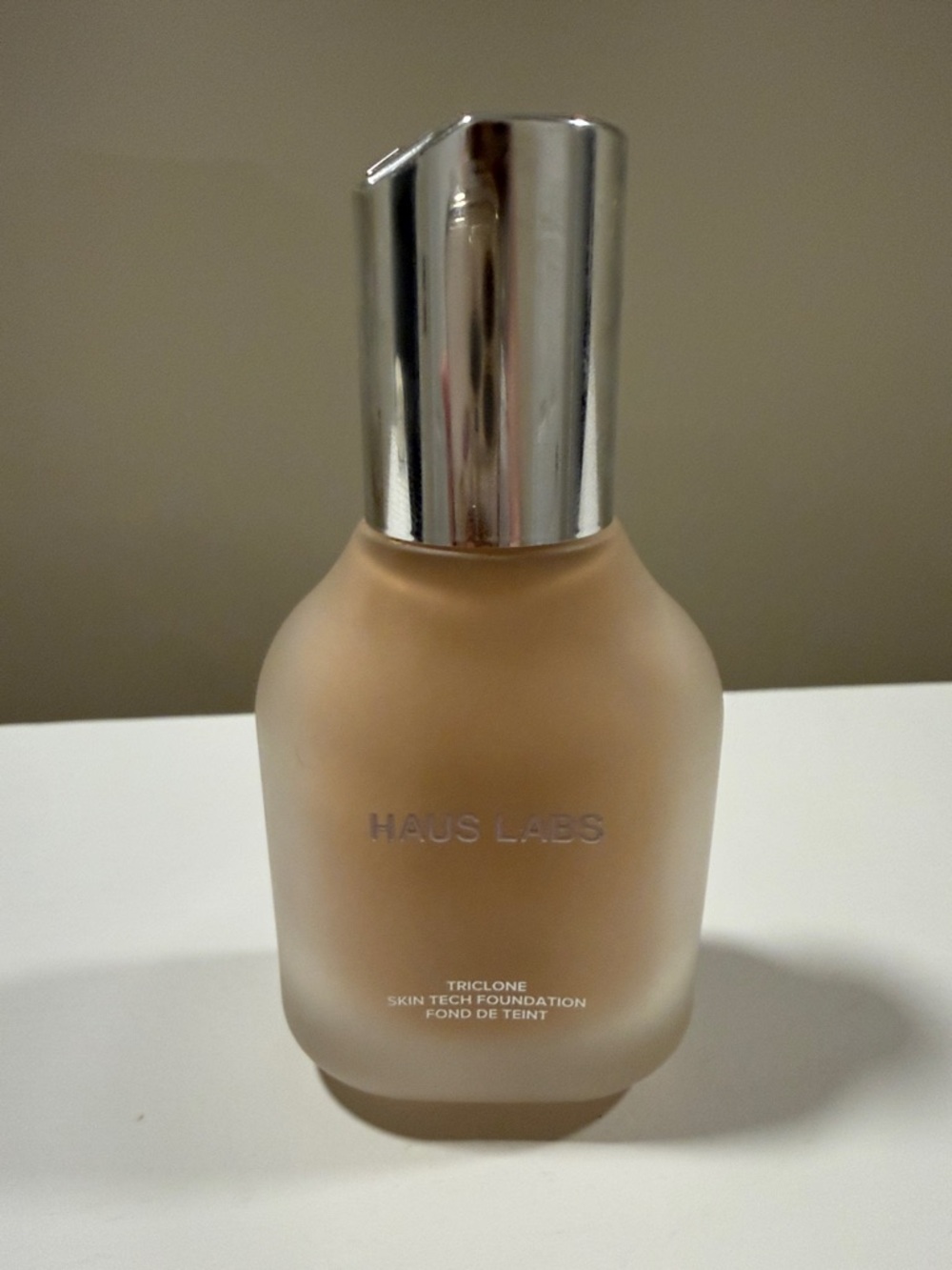 Haus Labs By Lady Gaga Triclone Foundation - Beige Tone with Silver Pump